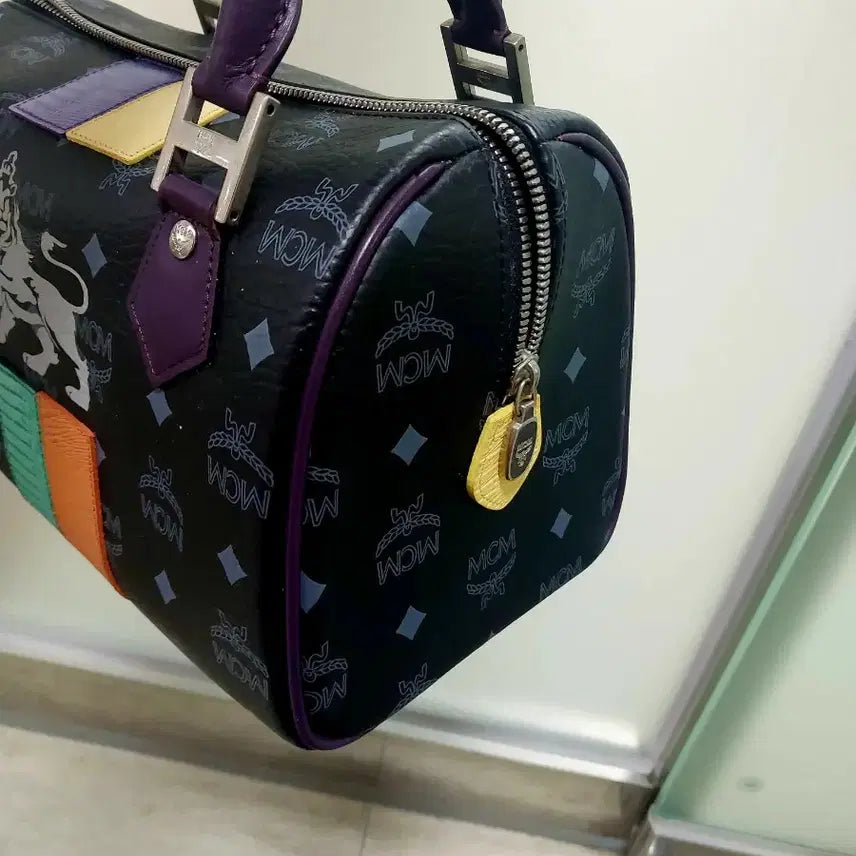 [SOLD OUT] [BUNJANG] MCM Lion Print Boston Bag / MCM 블랙 보스턴백 라이온 프린트