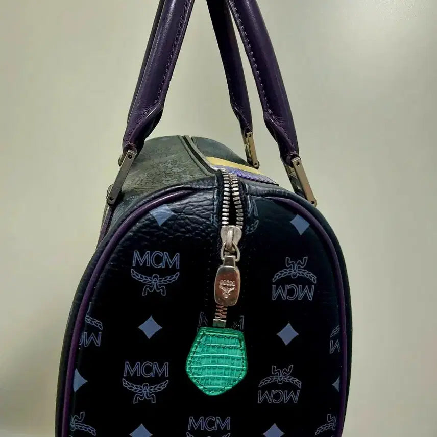 [SOLD OUT] [BUNJANG] MCM Lion Print Boston Bag / MCM 블랙 보스턴백 라이온 프린트