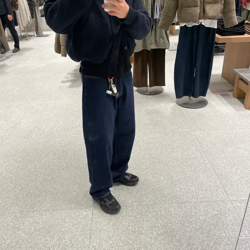 [BUNJANG] Uniqlo Wide Straight Jeans 32 / 유니클로 와이드 스트레이트 진 32