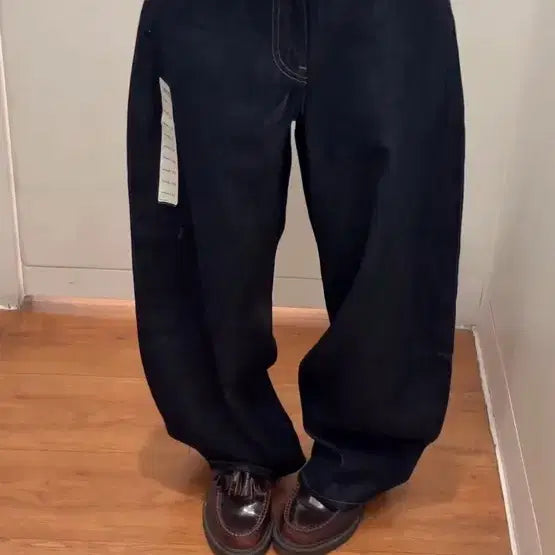 [BUNJANG] Uniqlo Wide Straight Jeans 32 / 유니클로 와이드 스트레이트 진 32