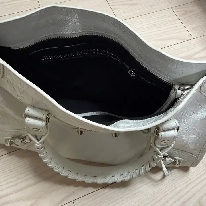 [BUNJANG] Motorbag City Bag White Shoulder/Tote Bag / 모터백 시티백 화이트