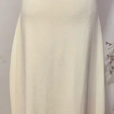 [SOLD OUT] COS 아이보리 롱 슬리브리스 원피스