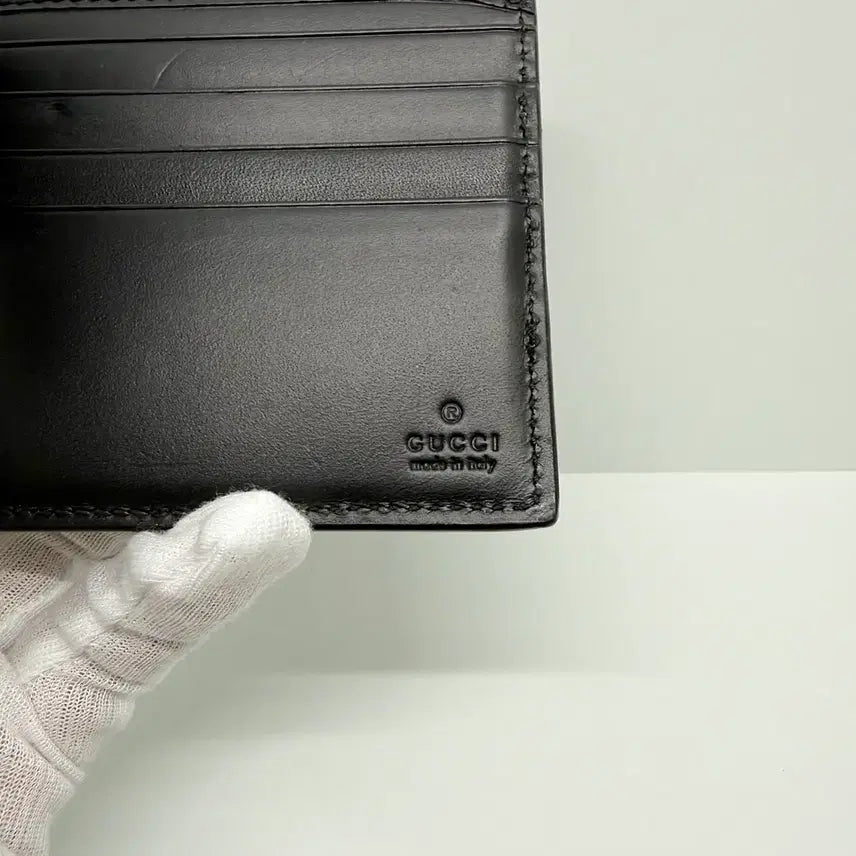 [BUNJANG] Gucci GG Supreme Eden Bifold Wallet Black / [구찌] GG수프림 에덴 반지갑 블랙 451240 / A+급