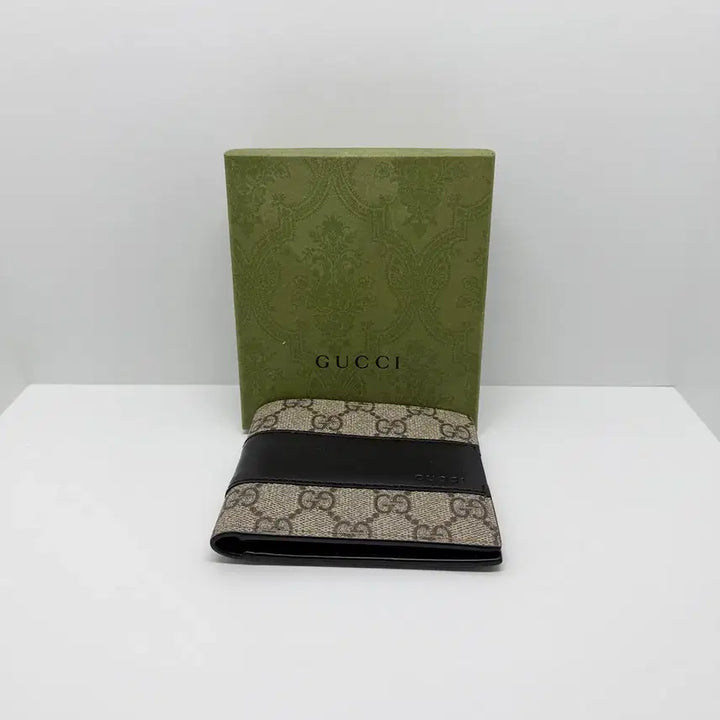 [BUNJANG] Gucci GG Supreme Eden Bifold Wallet Black / [구찌] GG수프림 에덴 반지갑 블랙 451240 / A+급