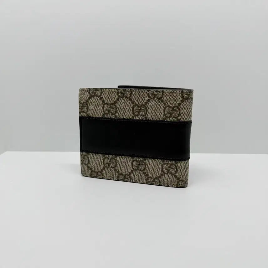 [BUNJANG] Gucci GG Supreme Eden Bifold Wallet Black / [구찌] GG수프림 에덴 반지갑 블랙 451240 / A+급