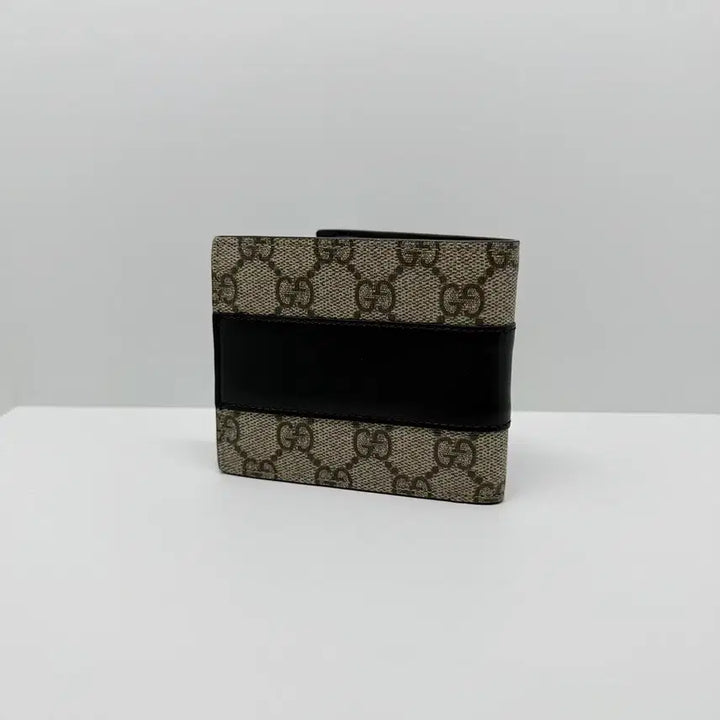[BUNJANG] Gucci GG Supreme Eden Bifold Wallet Black / [구찌] GG수프림 에덴 반지갑 블랙 451240 / A+급