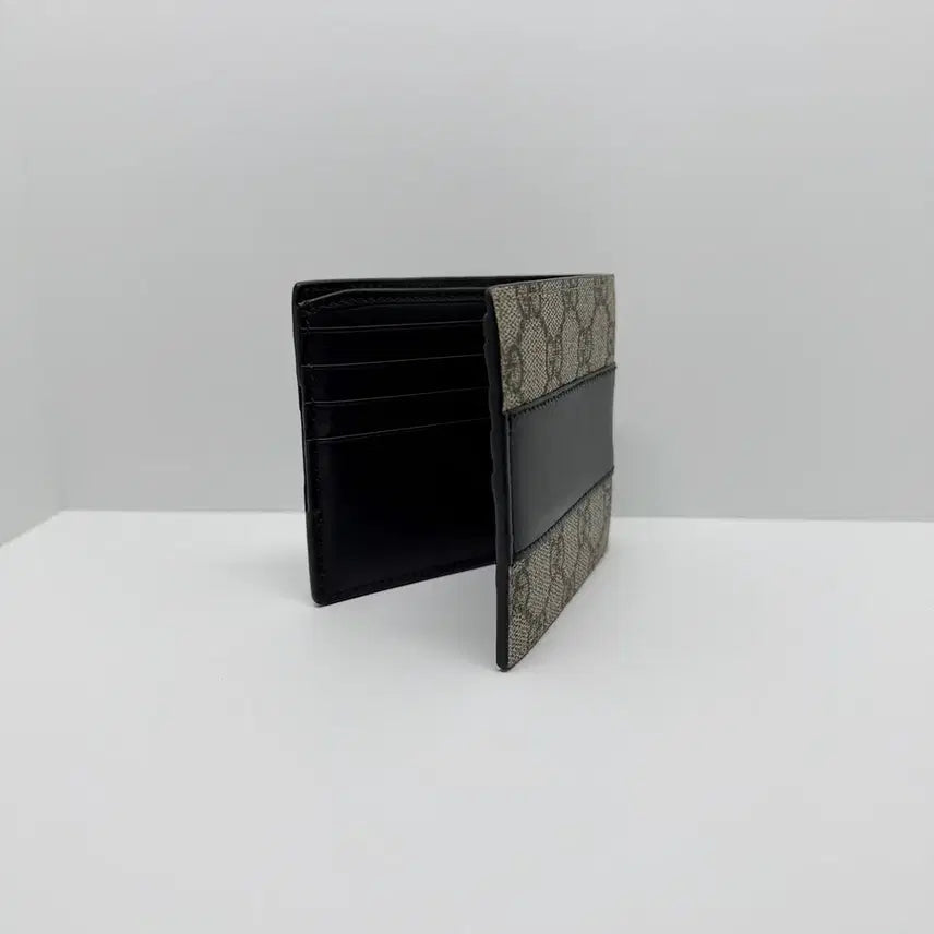 [BUNJANG] Gucci GG Supreme Eden Bifold Wallet Black / [구찌] GG수프림 에덴 반지갑 블랙 451240 / A+급