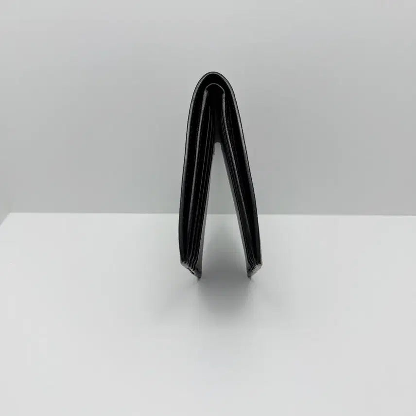 [BUNJANG] Gucci GG Supreme Eden Bifold Wallet Black / [구찌] GG수프림 에덴 반지갑 블랙 451240 / A+급
