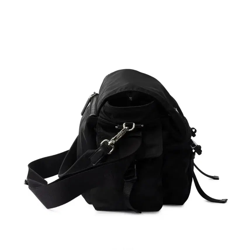 [SOLD OUT] 리나일론 익스플로어 메신저백