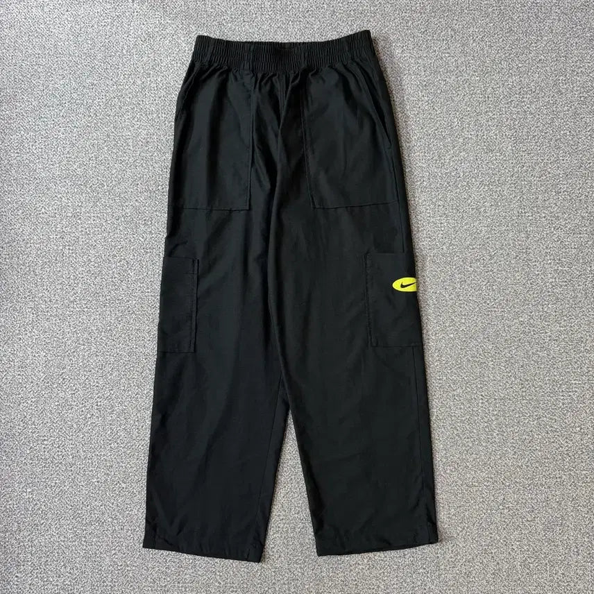 [SOLD OUT] [정가 11만원] 나이키 우먼스 트레이닝 팬츠 M