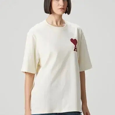 [BUNJANG] Ami Small Heart Logo Short Sleeve T-Shirt / 아미 스몰 하트 로고 반팔 티셔츠