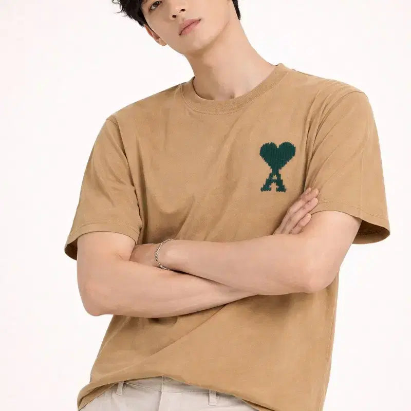 [BUNJANG] Ami Small Heart Logo Short Sleeve T-Shirt / 아미 스몰 하트 로고 반팔 티셔츠