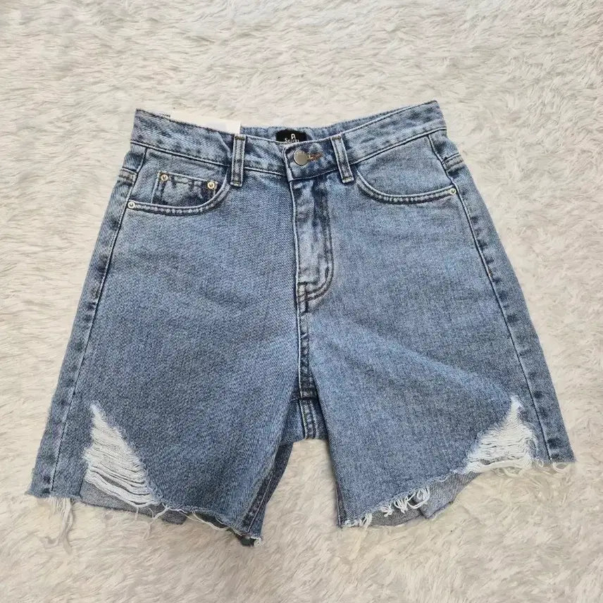 [BUNJANG] Denim Shorts (S) / 연청 4부 데미지 컷팅 데님 숏팬츠S 25~26