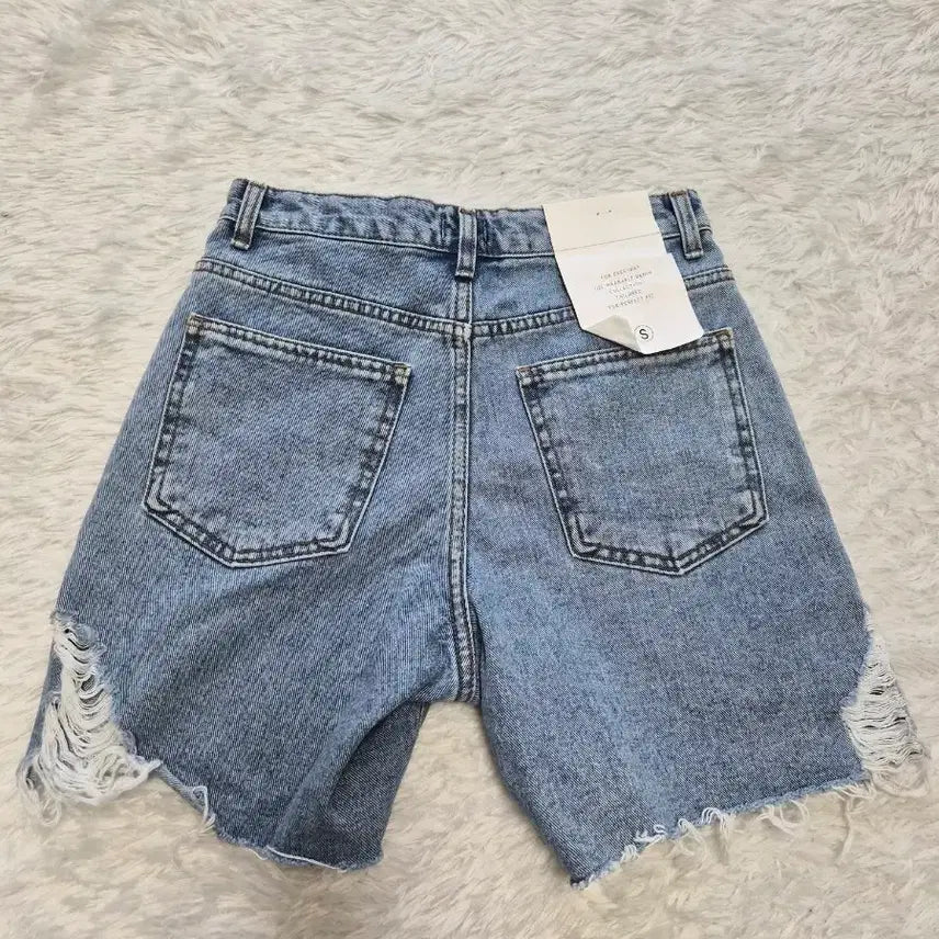 [BUNJANG] Denim Shorts (S) / 연청 4부 데미지 컷팅 데님 숏팬츠S 25~26