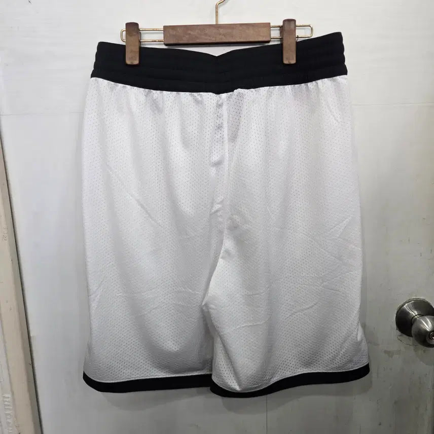 [BUNJANG] Under Armour Shorts / 2XL,110 )) UNDER ARMOUR 언더아머 반바지!