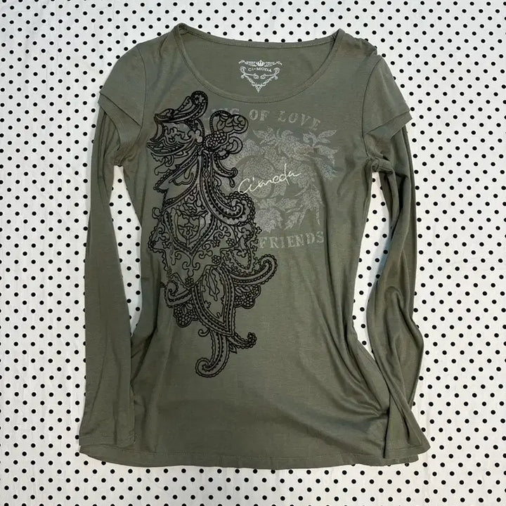 [SOLD OUT] 일본빈티지 에스닉 카키 레이어드 긴팔티 갸루 펑크 y2k