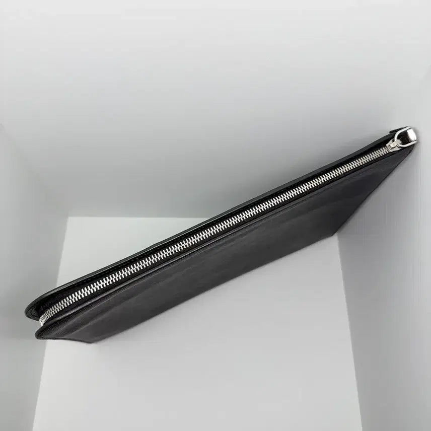 [BUNJANG] Prada Saffiano Leather Clutch Bag 2VN003 Black / [프라다] 남성 클러치백 2VN003 사피아노 블랙 / A+급