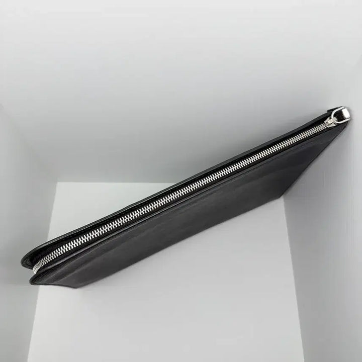 [BUNJANG] Prada Saffiano Leather Clutch Bag 2VN003 Black / [프라다] 남성 클러치백 2VN003 사피아노 블랙 / A+급