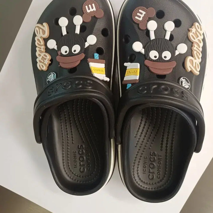 [SOLD OUT] 1회착용 크록스 바야밴드 225~230 지비츠포함