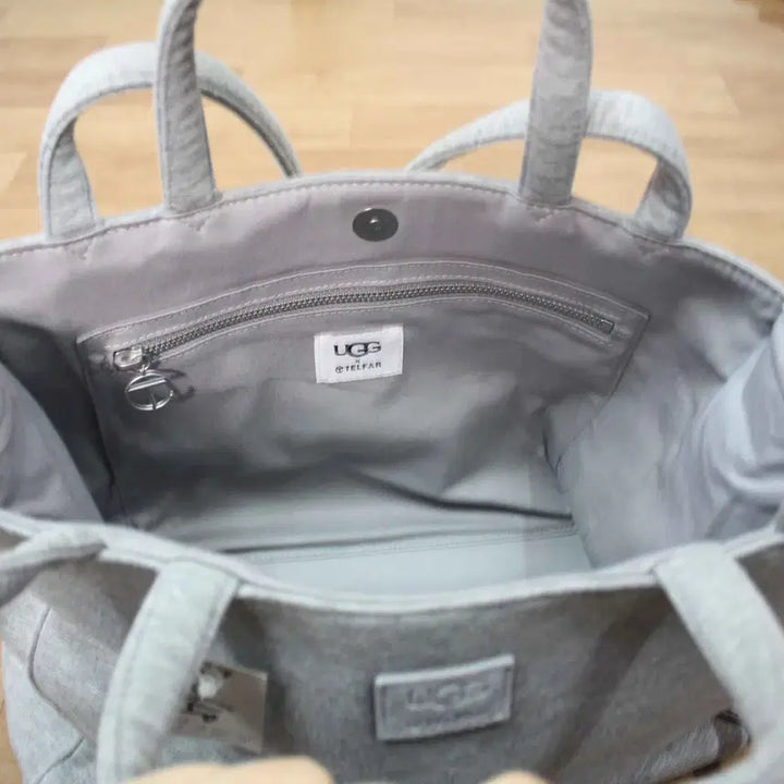 [BUNJANG] UGG x Telfar Tote &amp; Shoulder Bag / B-10629/어그 X 텔파 정품 여성용 토드&amp;숄더백