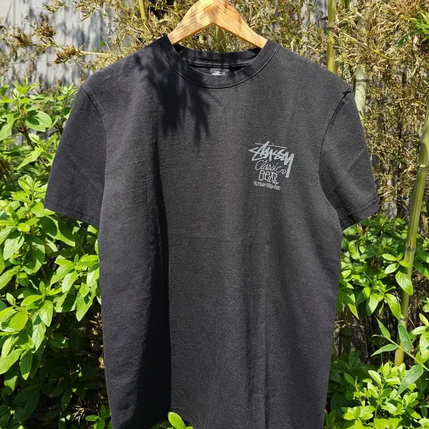 [BUNJANG] Stussy Classic Gear Black T-shirt / 스투시 클래식 기어 반팔 티셔츠