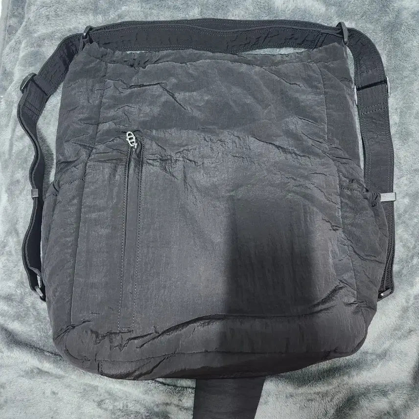 [BUNJANG] A.T.E Vanessa Bruno Black Ribbon Backpack/Shoulder Bag L / 아떼 바네사브루노 블랙 리본 백팩 겸 숄더백 L 팔아요