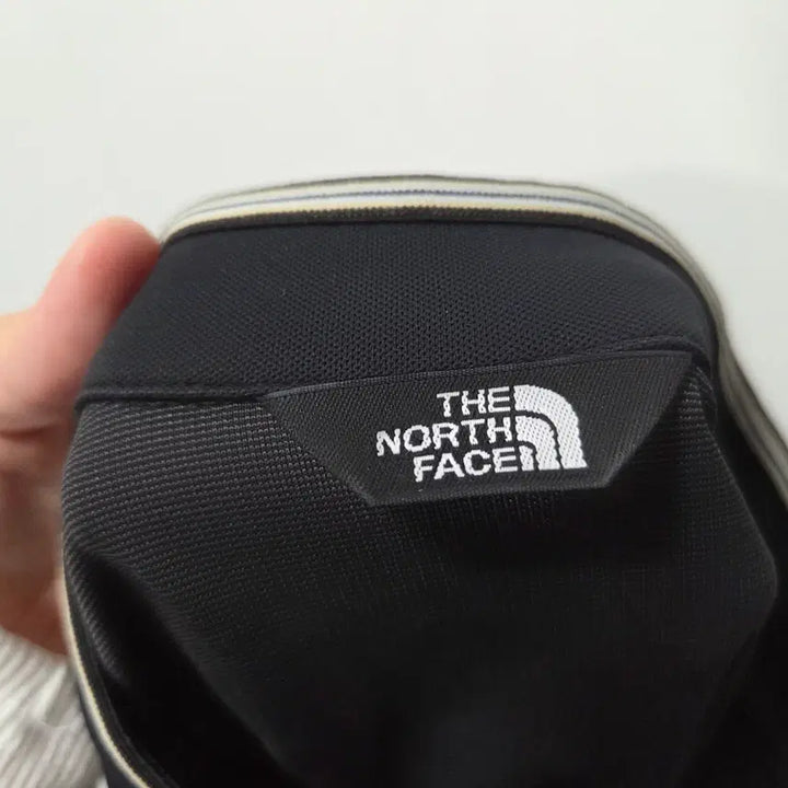 [BUNJANG] The North Face Black Functional Half-Zip Long Sleeve T-shirt / 노스페이스 블랙 기능성 하프집업 긴팔티 90 26041716