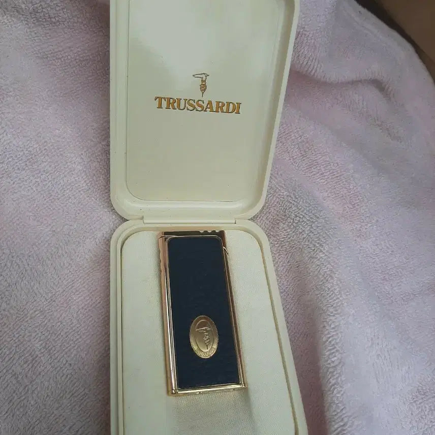 [BUNJANG] Trussardi Vintage Lighter / [빈티지]트루사르디 고급 라이터 (중고,수집용 기타)