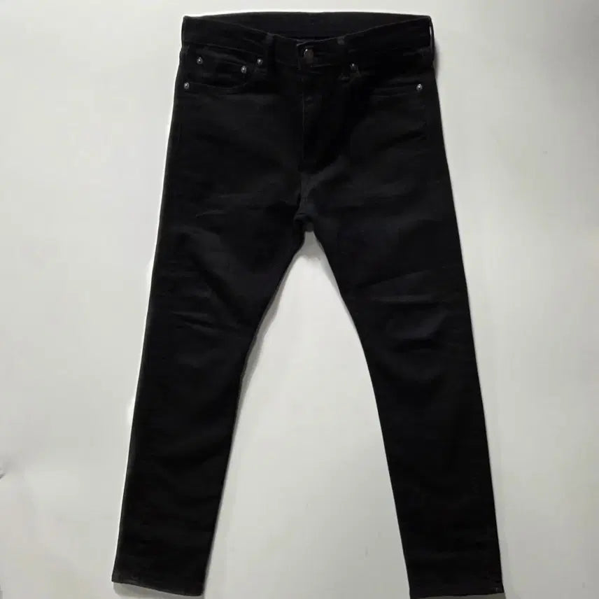 [SOLD OUT] 리바이스 블랙 510 데님 팬츠 32 26041717