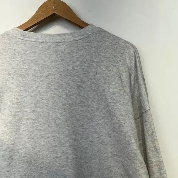 [BUNJANG] Nike Club Oversized Crewneck Sweatshirt / 미디움 나이키 클럽 오버사이즈 크루넥 스웨트셔츠 버치 헤더 바이코스탈