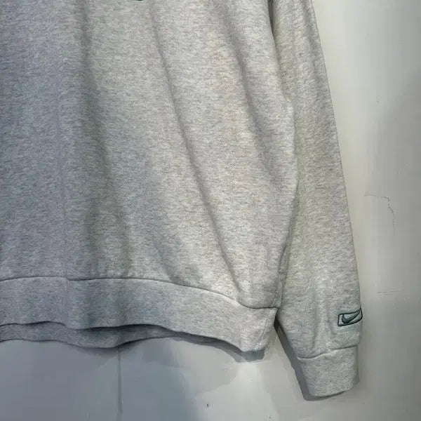 [BUNJANG] Nike Club Oversized Crewneck Sweatshirt / 미디움 나이키 클럽 오버사이즈 크루넥 스웨트셔츠 버치 헤더 바이코스탈