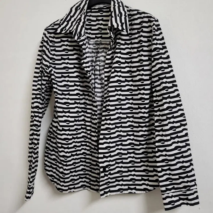 [BUNJANG] Lucky Chouette Cotton Shirt (Size 36) / 럭키슈에뜨 셔츠(55)