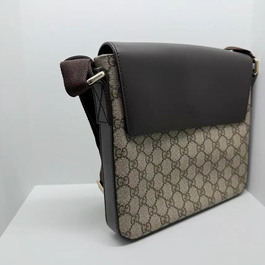 [BUNJANG] Gucci GG Supreme Web Messenger Bag / [구찌] 남성 크로스백 353430 GG수프림 WEB 캔버스 / A+급