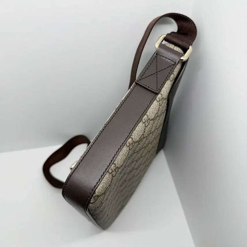 [BUNJANG] Gucci GG Supreme Web Messenger Bag / [구찌] 남성 크로스백 353430 GG수프림 WEB 캔버스 / A+급
