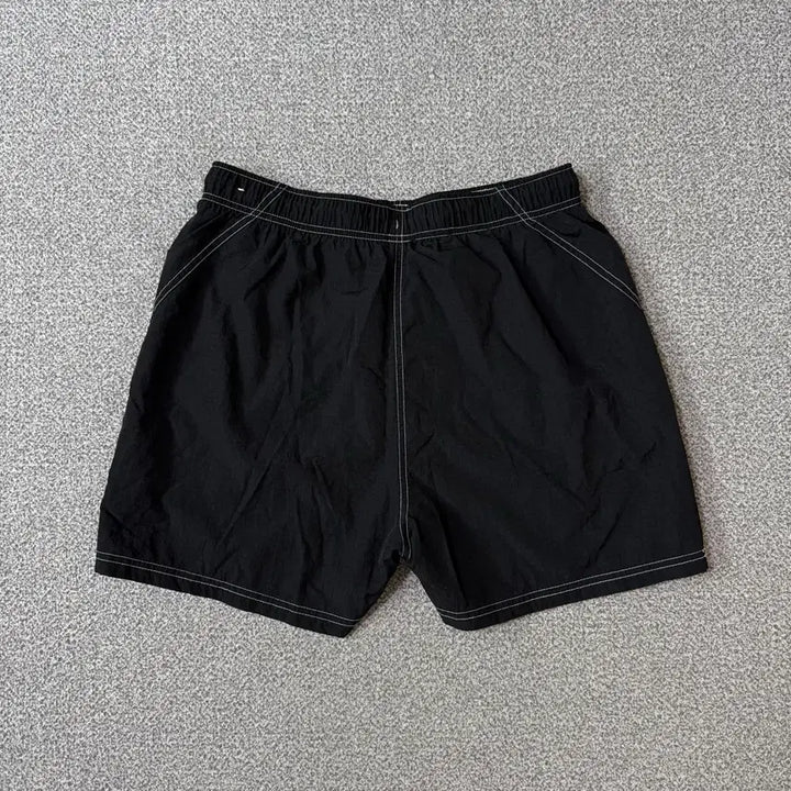 [SOLD OUT] [정가 10만원] 나이키 우먼스 스우시 나일론 반바지