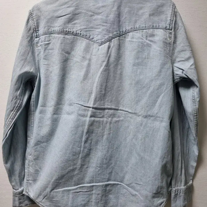 [SOLD OUT] 리바이스 데님 셔츠 M