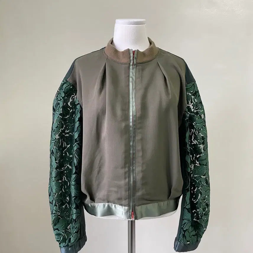 [BUNJANG] Rosier Floral Lace Sleeve Zip-up Jacket / 빈티지 Rosier 플로럴 레이스 슬리브 배색 집업 자켓