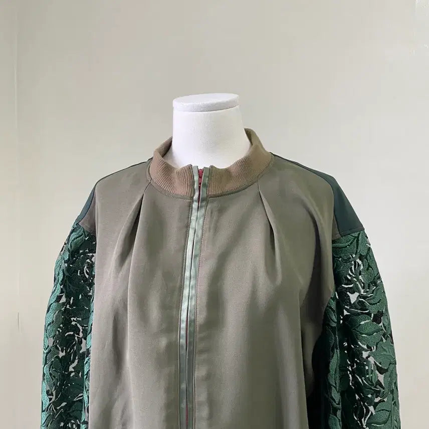 [BUNJANG] Rosier Floral Lace Sleeve Zip-up Jacket / 빈티지 Rosier 플로럴 레이스 슬리브 배색 집업 자켓