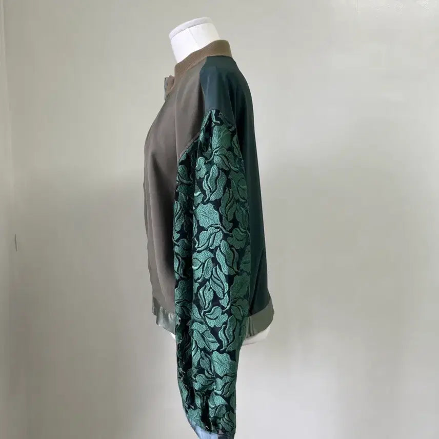 [BUNJANG] Rosier Floral Lace Sleeve Zip-up Jacket / 빈티지 Rosier 플로럴 레이스 슬리브 배색 집업 자켓