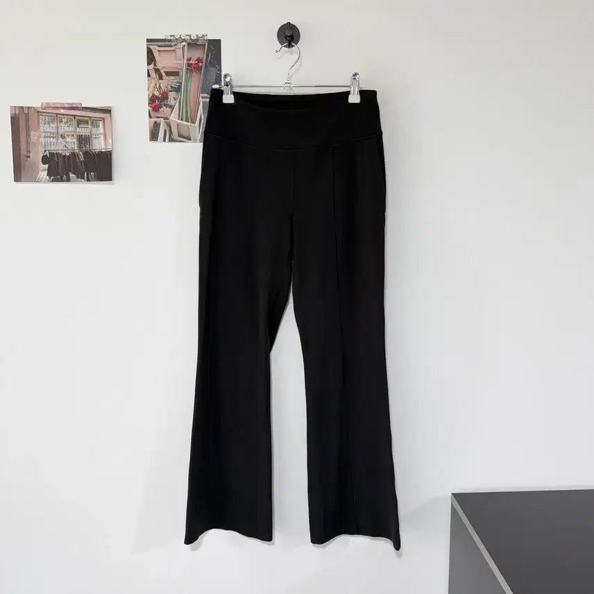 [SOLD OUT] [택포] [L] 룰루레몬 그루브 HR 플레어 포켓 팬츠