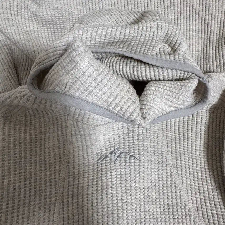 [BUNJANG] Coldwarm Waffle Hoodie Cream Small Fit / 콜드웜 와플 후디 크림색상 스몰핏