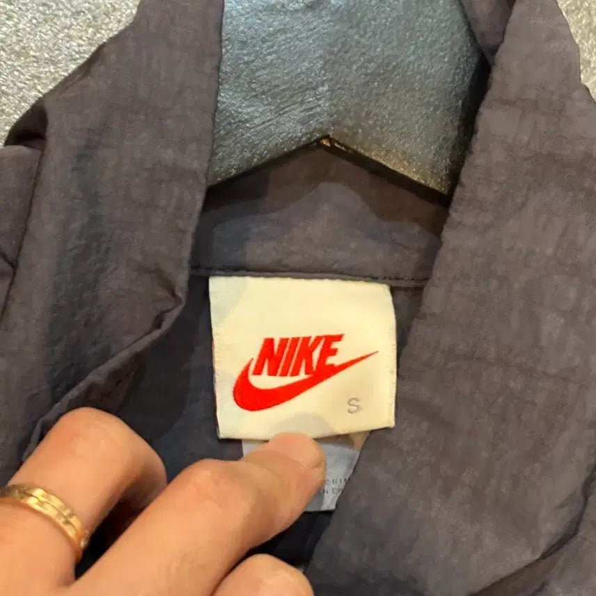 [BUNJANG] Nike x Stussy Windrunner Off Noir Jacket / 나이키X스투시 나투시 윈드어어 오프 느와르 자켓