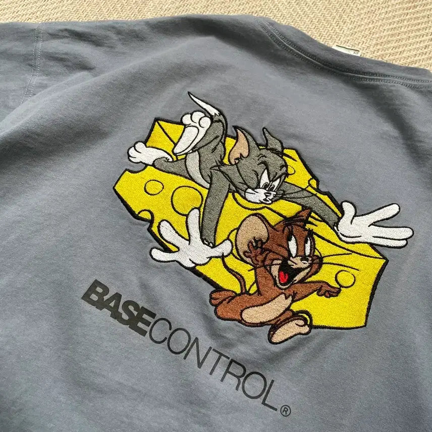[BUNJANG] Base Control Tom and Jerry T-shirt / 톰과제리 x base control 반팔티셔츠