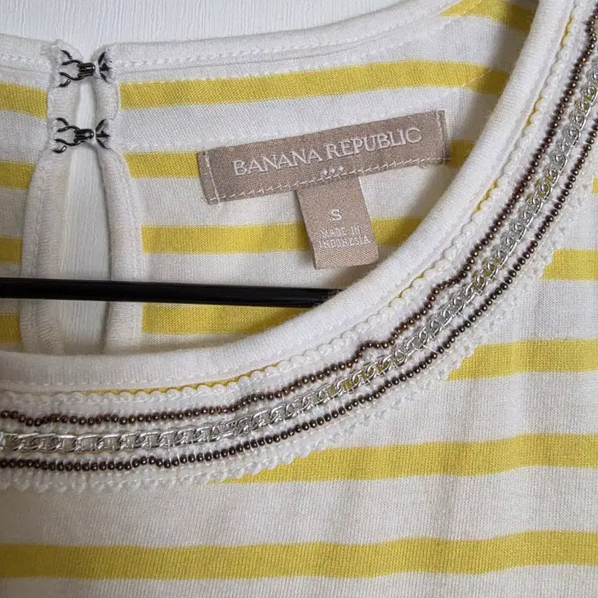 [BUNJANG] Banana Republic Yellow Striped Sleeveless Top / 바나나리퍼블릭 옐로우 스트라이프 민소매