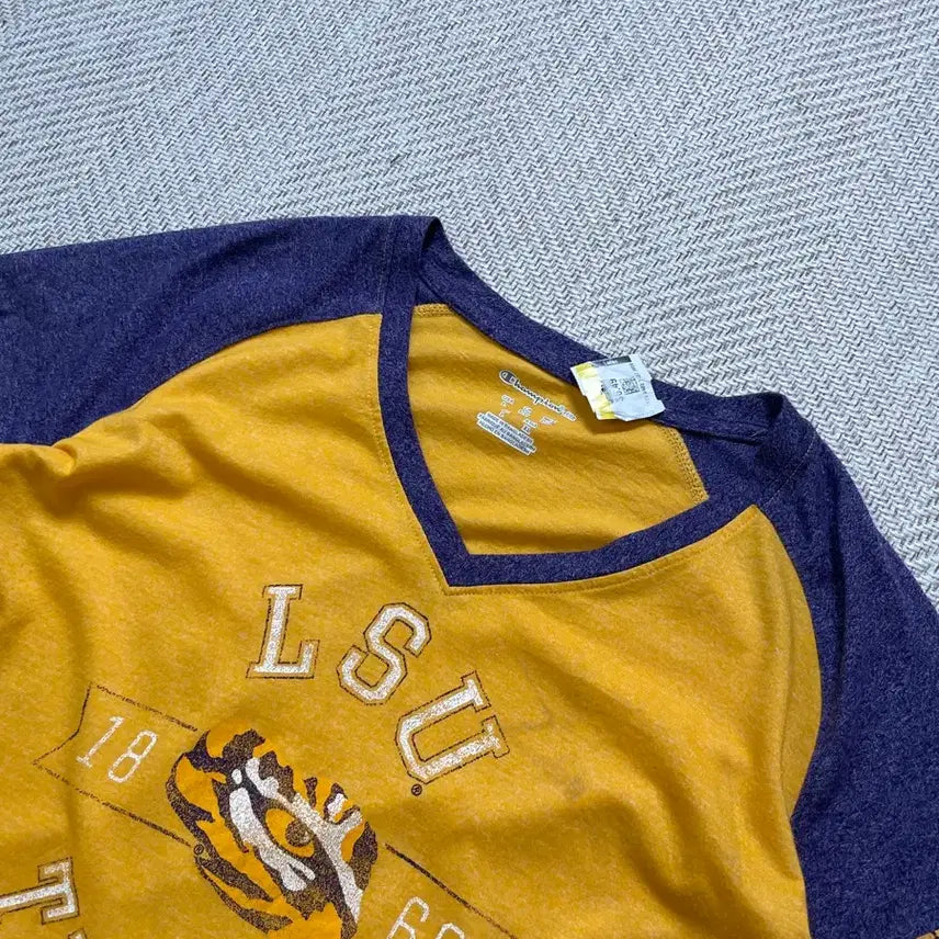 [SOLD OUT] 00s 챔피온 엘리트 LSU 타이거스 반팔티셔츠
