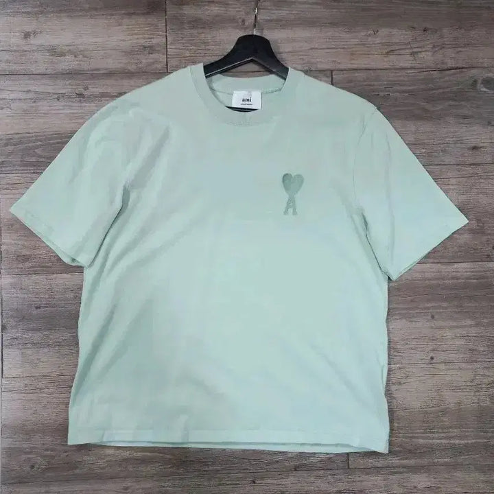 [BUNJANG] BTS Army Heart Logo Green T-shirt / 아미 하트로고반팔 그린공용