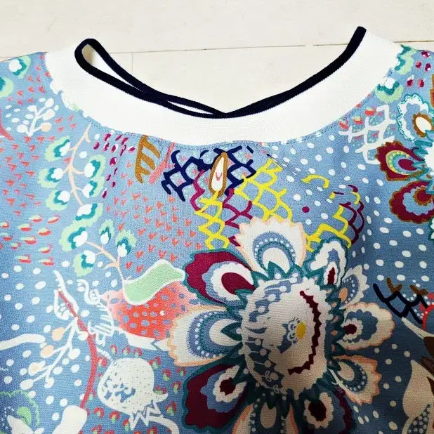 [BUNJANG] Gigi Silky Sky Blue Blouse / 기비 실키 스카이블루 블라우스 1321