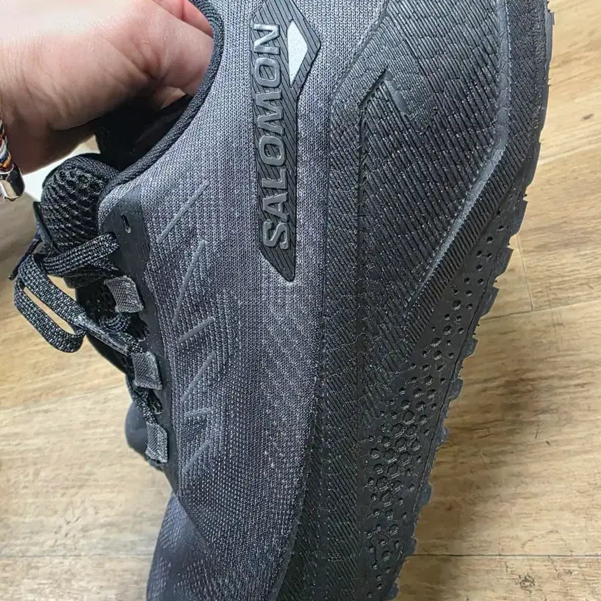 [BUNJANG] Salomon Gore-Tex Hiking Shoes / 살로몬 등산화 블랙 고어텍스 운동화