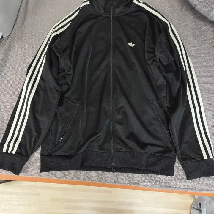 [BUNJANG] Adidas BB Track Top - Size L / 아디다스 BB트랙탑 L 사이즈 판매합니다