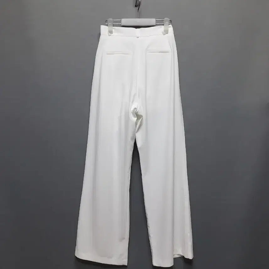 [SOLD OUT] 투 핀턱 와이드 슬랙스